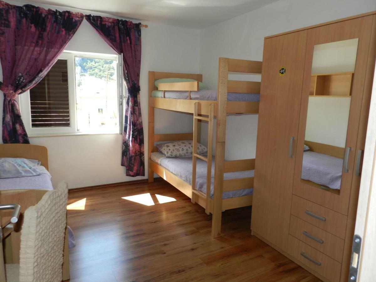 Apartmani Maruncic Омиш Экстерьер фото
