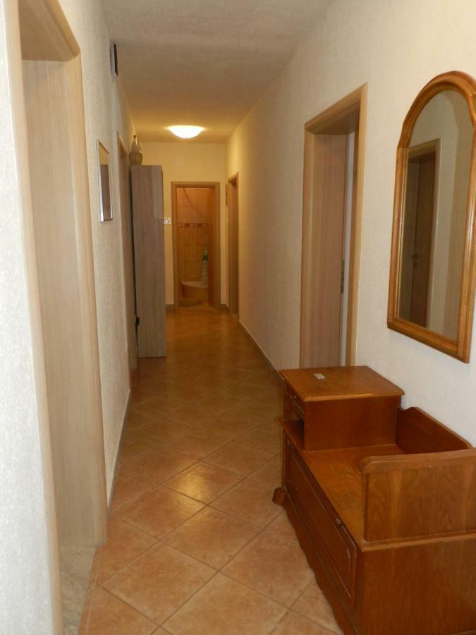 Apartmani Maruncic Омиш Экстерьер фото